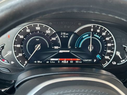 Used 2018 BMW 530e RWD image 29