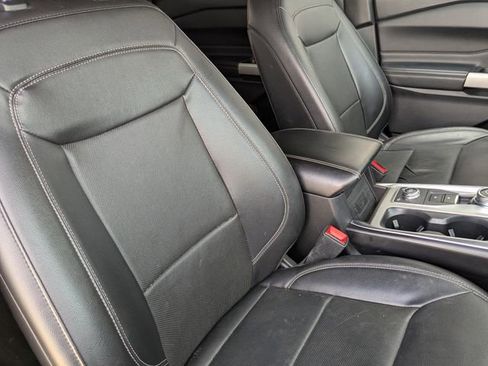 Used 2022 Ford Explorer Limited w/ Equipment Group 301A image 33