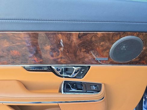 Used 2014 Jaguar XJ L Portfolio image 24