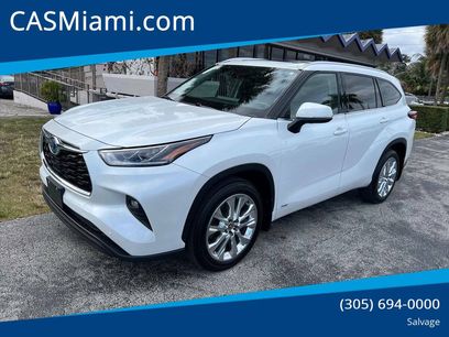 Used 2023 Toyota Highlander Limited