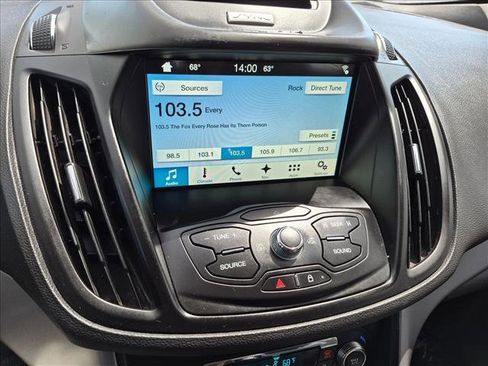 Used 2016 Ford Escape SE w/ Equipment Group 201A AWD/4WD image 13