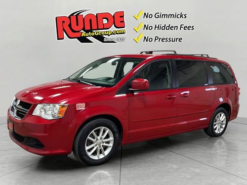 Used 2016 Dodge Grand Caravan SXT image 1