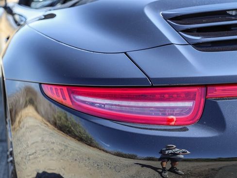 Used 2015 Porsche 911 Carrera 4S AWD/4WD image 17