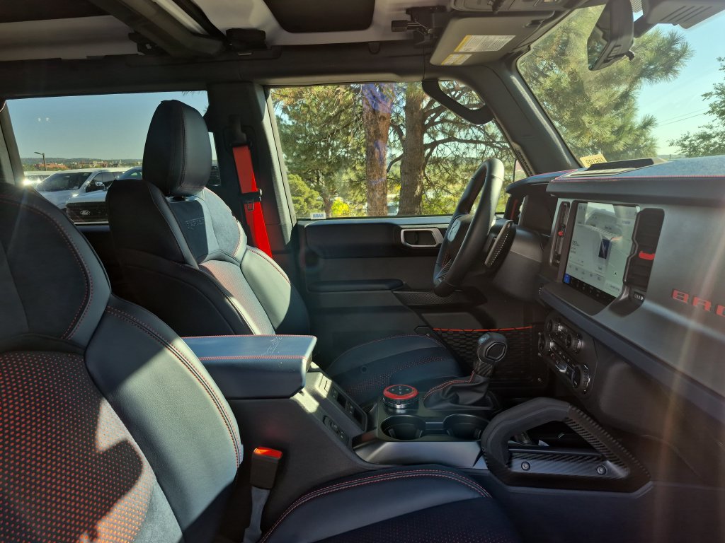 New 2026 Ford Bronco Raptor w/ Interior Carbon Fiber Pack AWD/4WD image 26