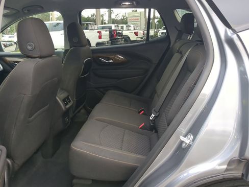 Used 2020 GMC Terrain SLE w/ Driver Convenience Package image 14
