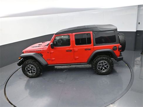New 2025 Jeep Wrangler Unlimited Rubicon image 12