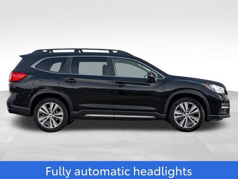 Used 2022 Subaru Ascent Limited image 8