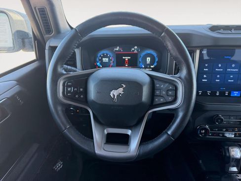Used 2025 Ford Bronco Badlands AWD/4WD image 16