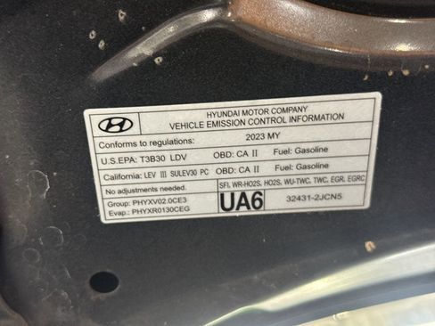 Used 2023 Hyundai Elantra SEL w/ Cargo Package image 32