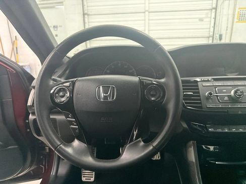Used 2016 Honda Accord Sport image 15