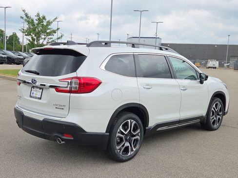 New 2026 Subaru Ascent Touring AWD/4WD image 3
