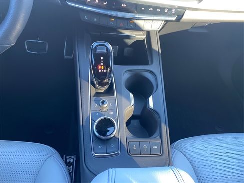 Used 2024 Cadillac XT4 Sport image 25