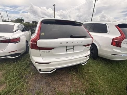 Used 2024 Volvo XC60 B5 Plus w/ Protection Package AWD/4WD image 2