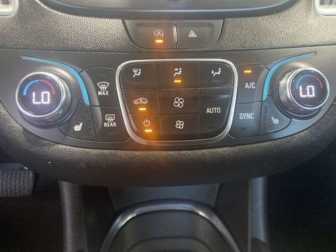 Certified 2024 Chevrolet Malibu LT FWD image 17