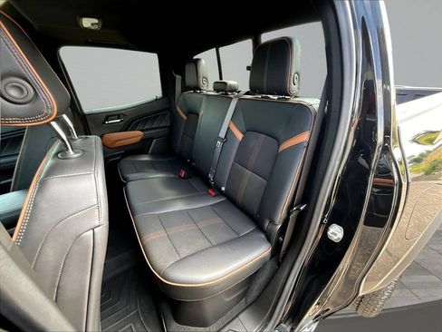 Used 2024 GMC Canyon AT4 w/ Canyon Safety Plus Package AWD/4WD image 24
