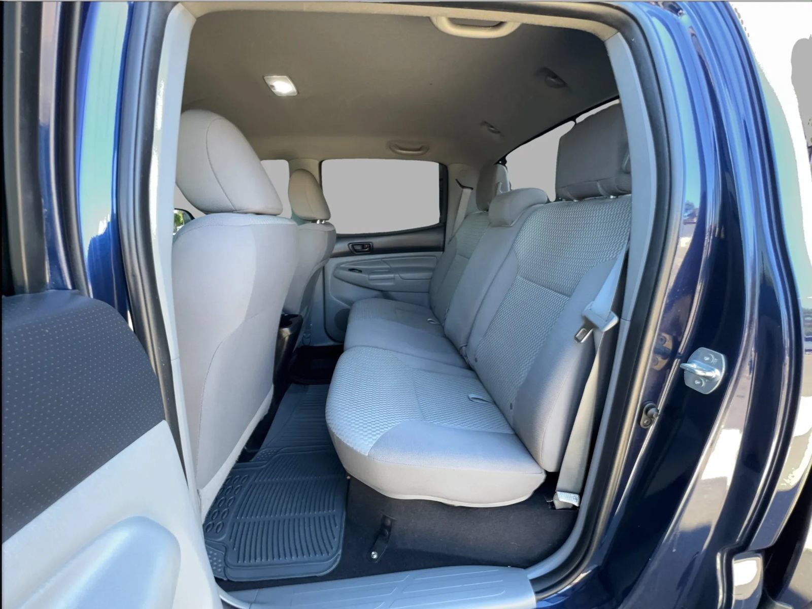 Used 2012 Toyota Tacoma PreRunner w/ SR5 Pkg RWD image 29