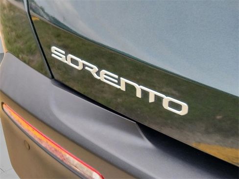 Used 2023 Kia Sorento SX Prestige image 6