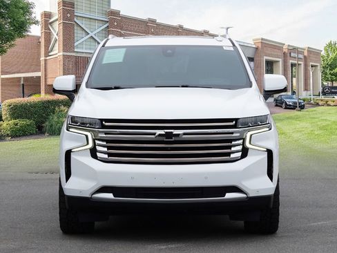 Used 2021 Chevrolet Tahoe High Country w/ Premium Package image 2