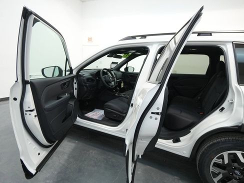 Used 2026 Subaru Forester Premium image 21