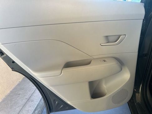 New 2026 Hyundai Kona SE image 23