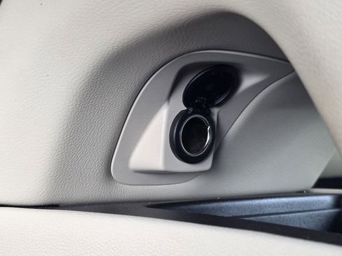 Used 2019 Lincoln Nautilus FWD image 22