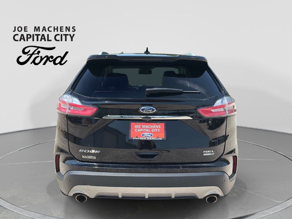 Used 2020 Ford Edge SEL w/ Cold Weather Package AWD/4WD image 6