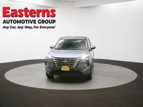 Used 2024 Nissan Rogue SV image 52