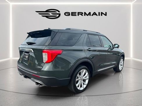 Used 2024 Ford Explorer Platinum w/ Technology Package AWD/4WD image 7