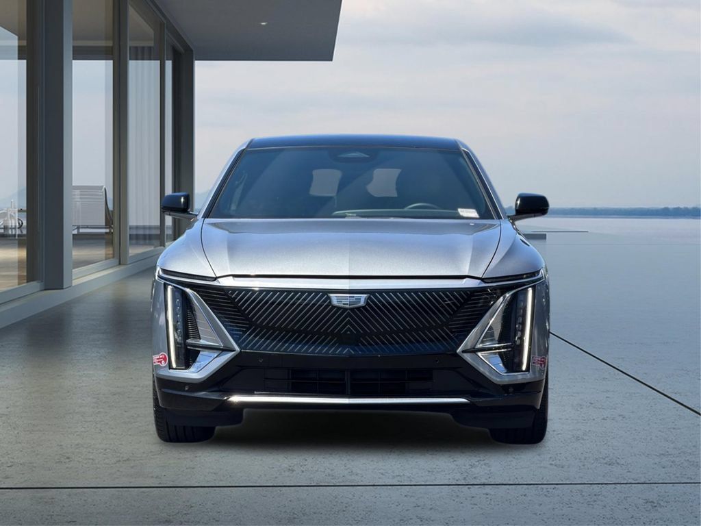 Used 2024 Cadillac Lyriq Tech AWD/4WD image 9