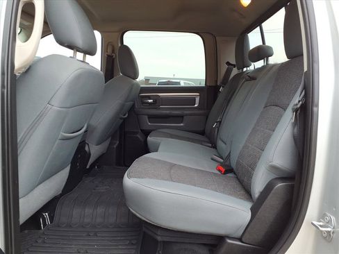 Used 2018 RAM 2500 Big Horn image 6