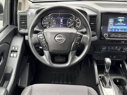 Used 2022 Nissan Frontier S image 14