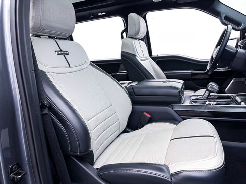 Used 2023 Ford F150 Lightning Platinum image 36