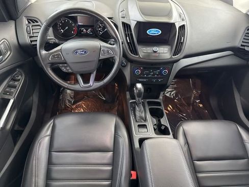 Used 2019 Ford Escape SEL AWD/4WD image 22