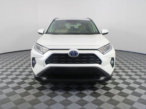 Used 2021 Toyota RAV4 XLE Premium image 29