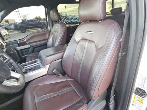 Used 2016 Ford F150 Platinum w/ Equipment Group 701A Luxury image 25