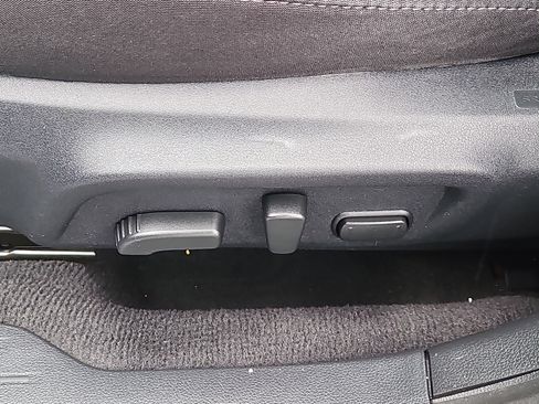 Used 2019 Subaru Legacy 2.5i Premium image 14