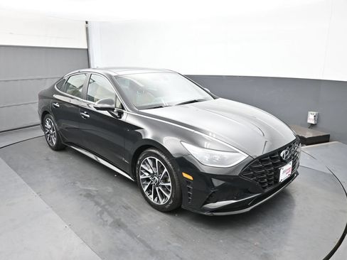 Used 2023 Hyundai Sonata Limited w/ Cargo Package FWD image 8