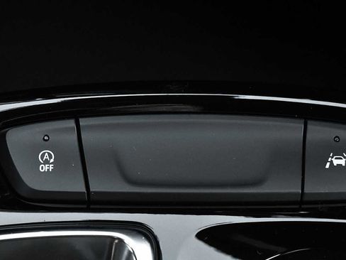 New 2026 Chevrolet Trax RS w/ Driver Confidence Package image 21