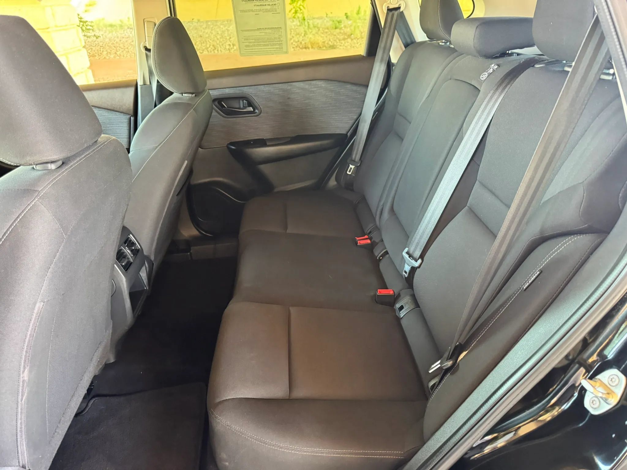 Used 2023 Nissan Rogue S FWD image 18