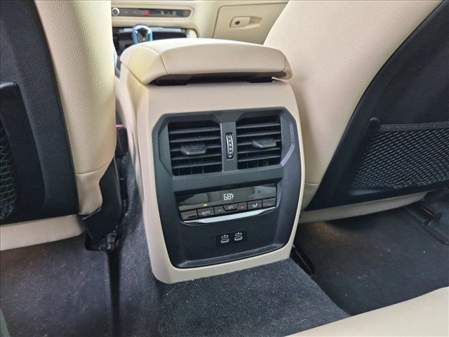 Used 2023 BMW i4 eDrive40 w/ Premium Package RWD image 13