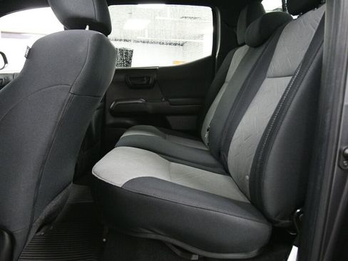 Certified 2023 Toyota Tacoma TRD Sport image 20