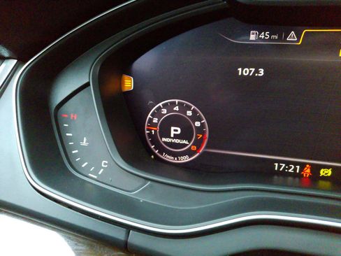 Used 2018 Audi Q5 2.0T Premium Plus w/ Premium Plus Package AWD/4WD image 14