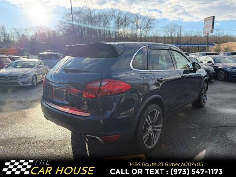 Used 2011 Porsche Cayenne S image 7