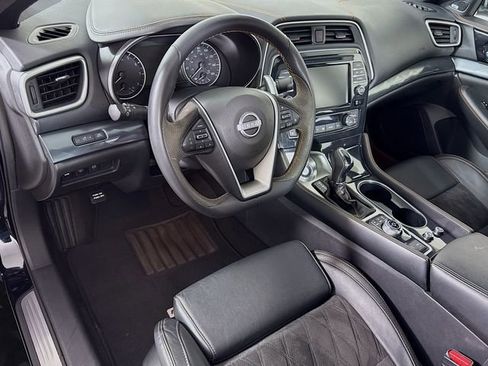 Certified 2023 Nissan Maxima SR w/ Sport Mat Group image 10
