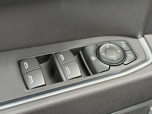 Used 2025 GMC Sierra 1500 Elevation w/ Preferred Package AWD/4WD image 13