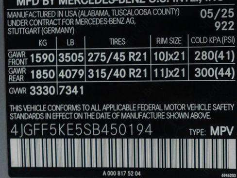 Used 2025 Mercedes-Benz GLS 450 4MATIC image 62