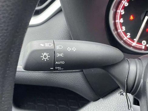 New 2025 Toyota RAV4 XLE image 33