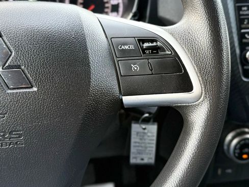 Used 2022 Mitsubishi Outlander Sport ES image 14