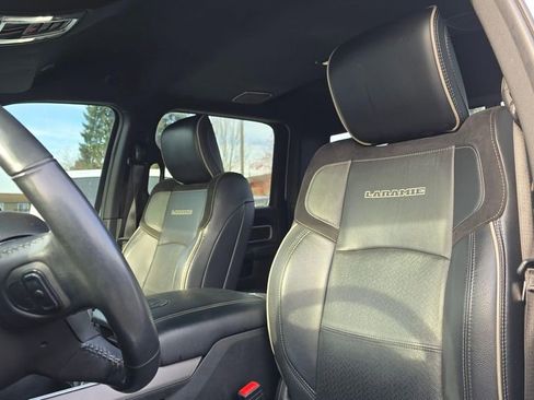 Used 2020 RAM 3500 Laramie image 26