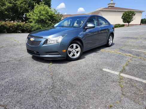 Used 2012 Chevrolet Cruze LT FWD image 3
